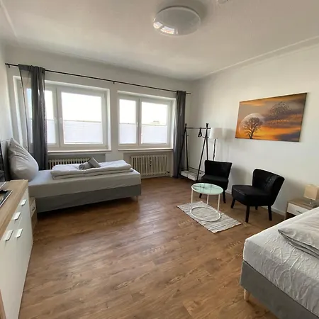 Апартаменты Monteurhaus Hemelingen *