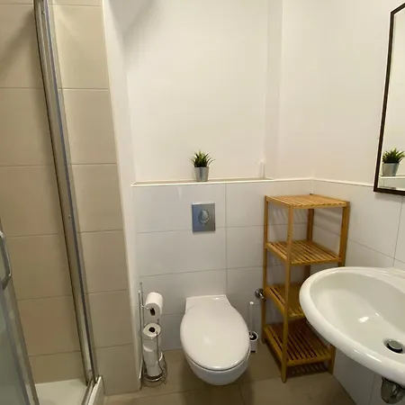 Апартаменты Monteurhaus Hemelingen *