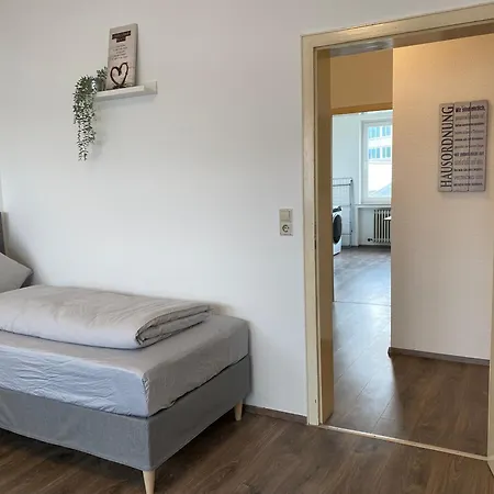 Апартаменты Monteurhaus Hemelingen *